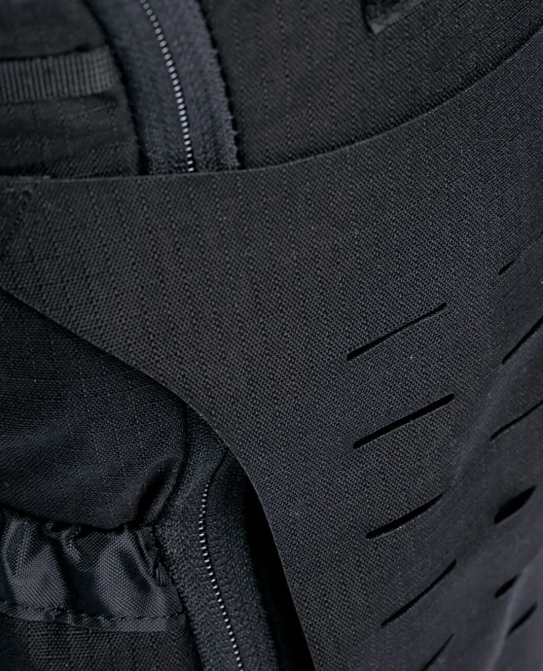 Bandit Pack Black Schwarz