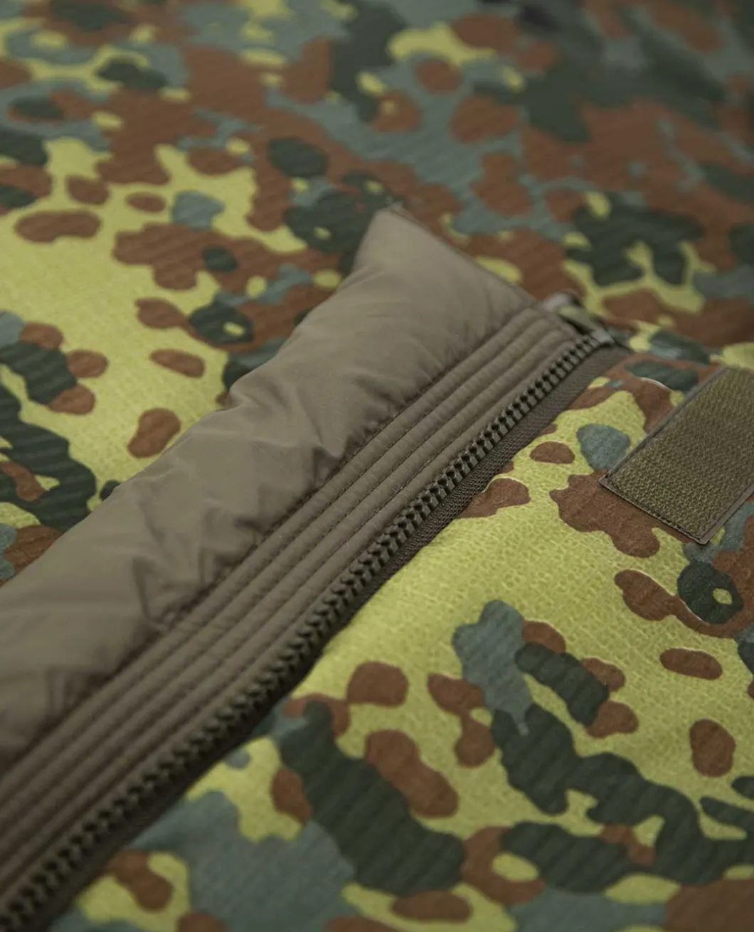 Defence 4 185 5farb Flecktarn