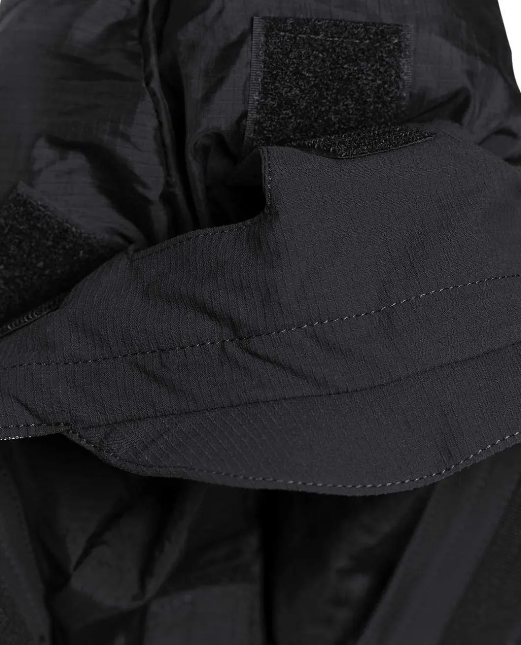 Delta ComPac Tactical Winter Jacket Black Schwarz