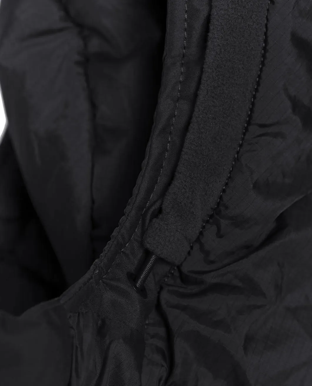 Delta ComPac Tactical Winter Jacket Black Schwarz