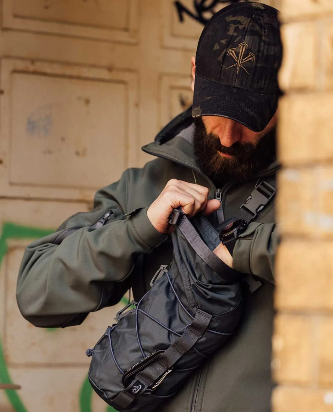 FOXHOLE Bag Black Schwarz
