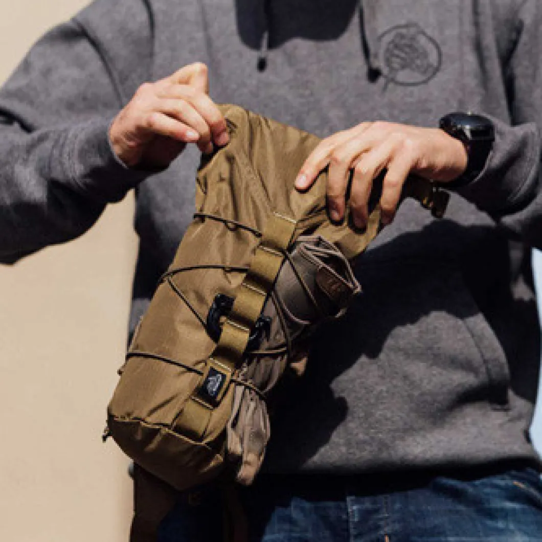 FOXHOLE Bag Black Schwarz