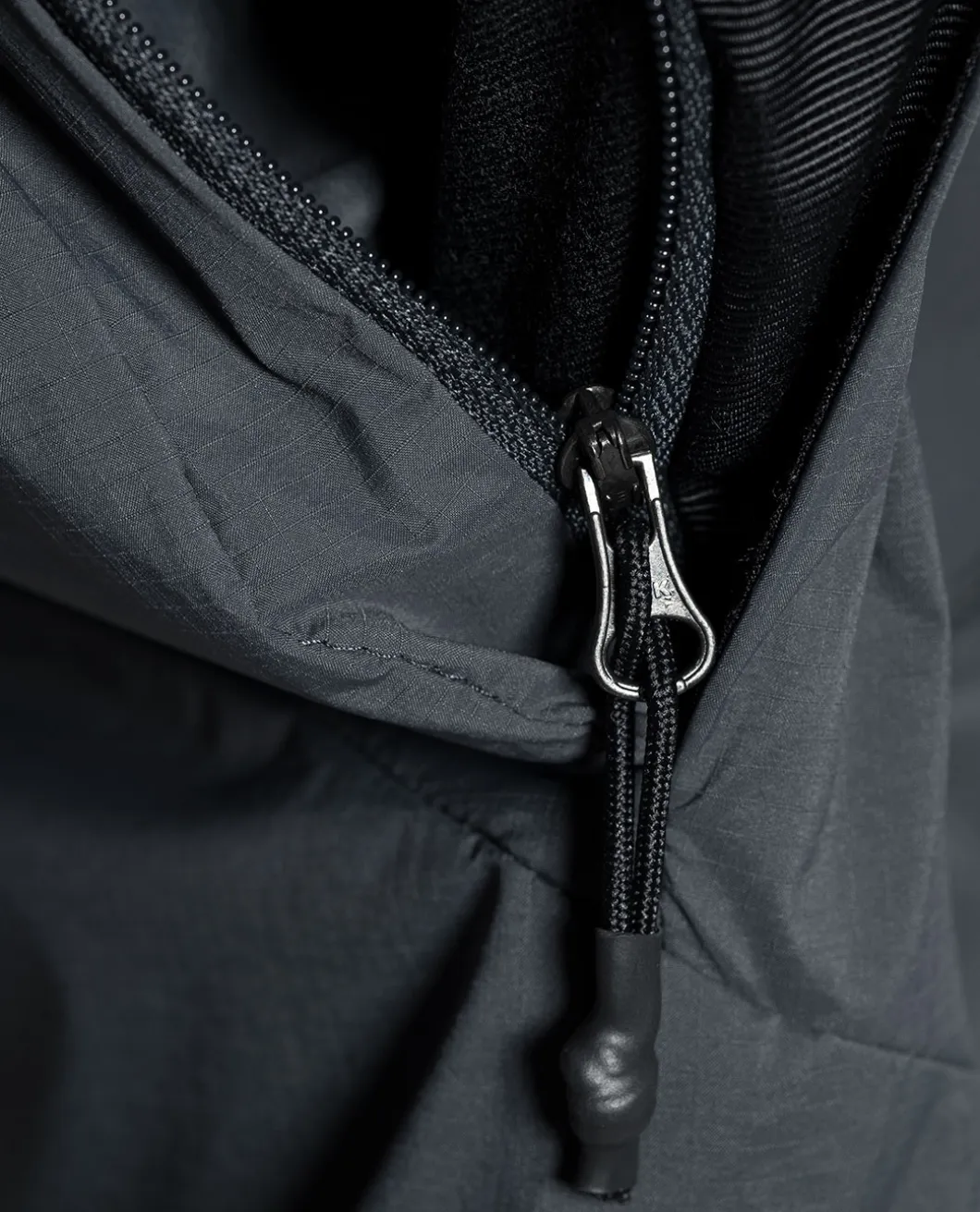 Light Insulation Hoody Dark Grey TACWRK Logo