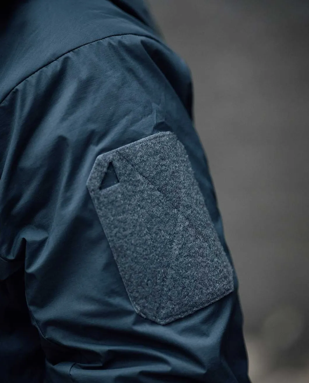 Light Insulation Hoody Dark Grey TACWRK Logo