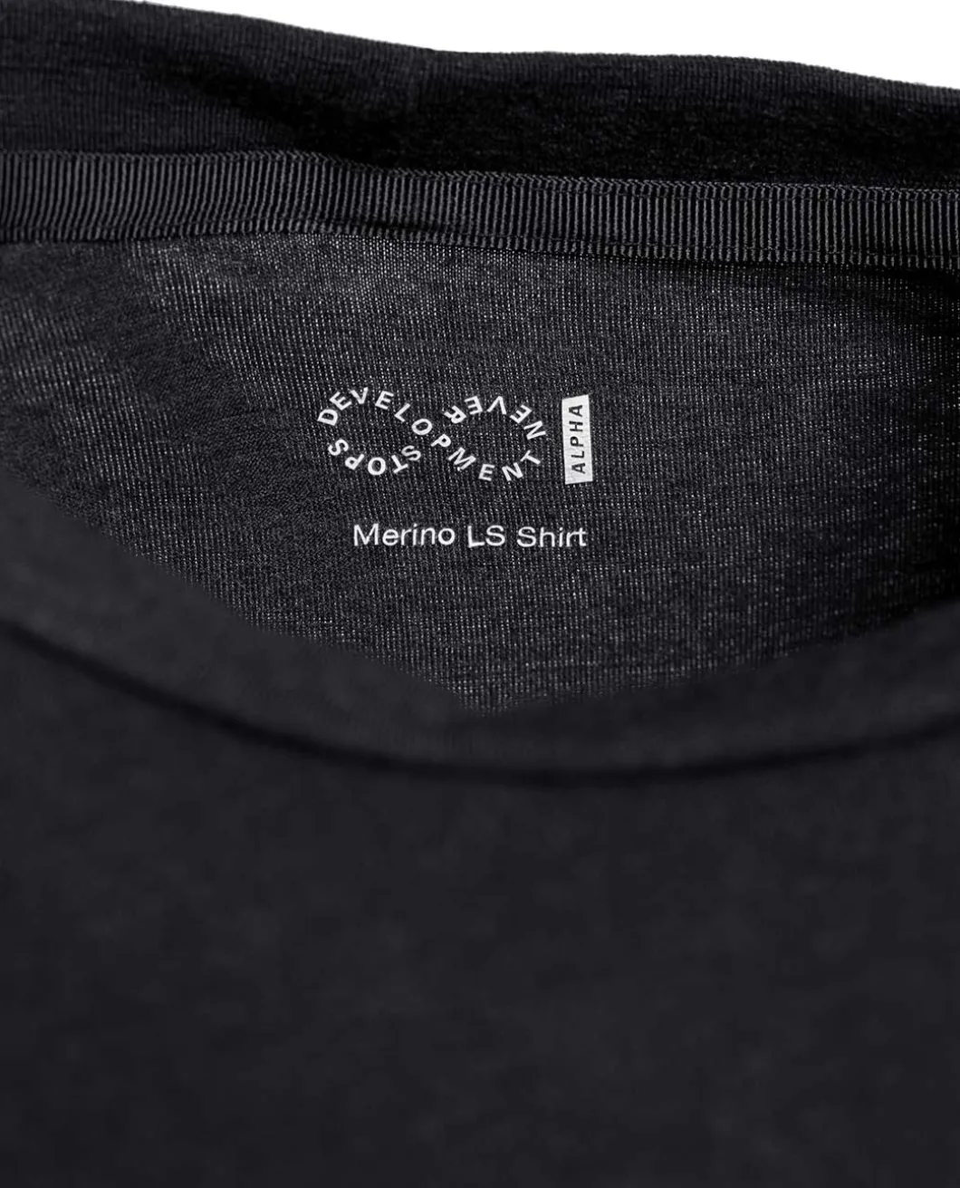 Merino Slim LS Shirt Black Schwarz