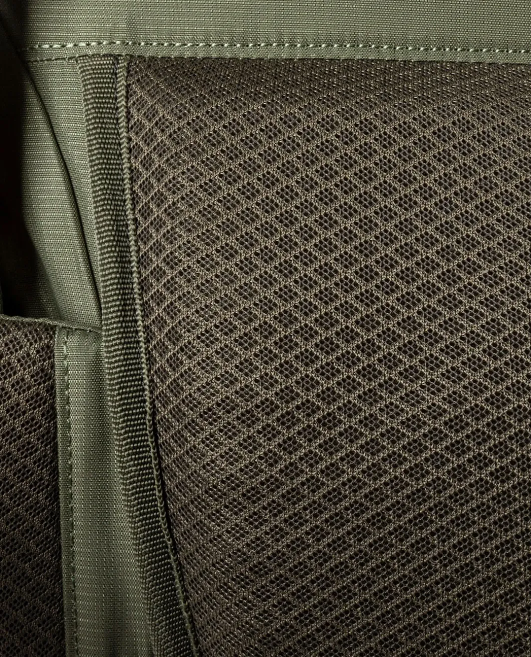 Skyweight 36L Pack Volcanic