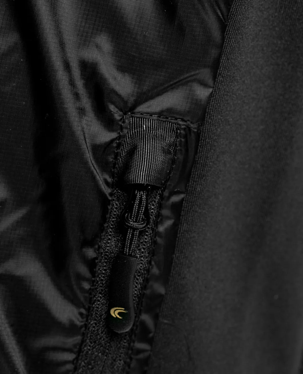TLG Vest Black Schwarz