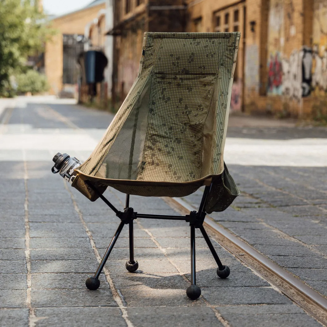 Traveler Enlarged Lightweight Chair Tiger Stripe
