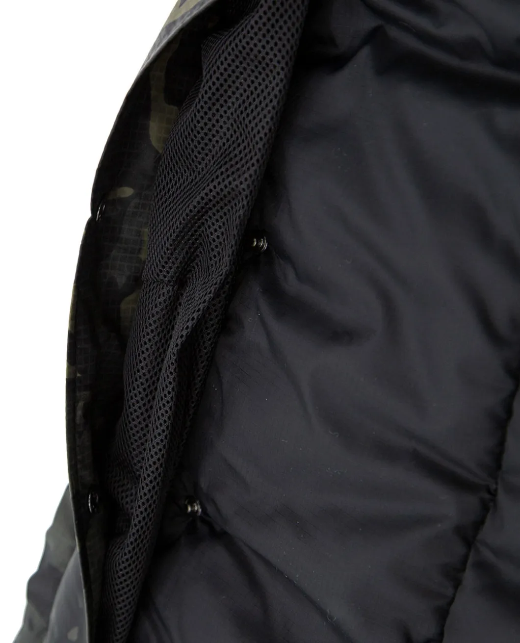 Tropen 200 Multicam Black