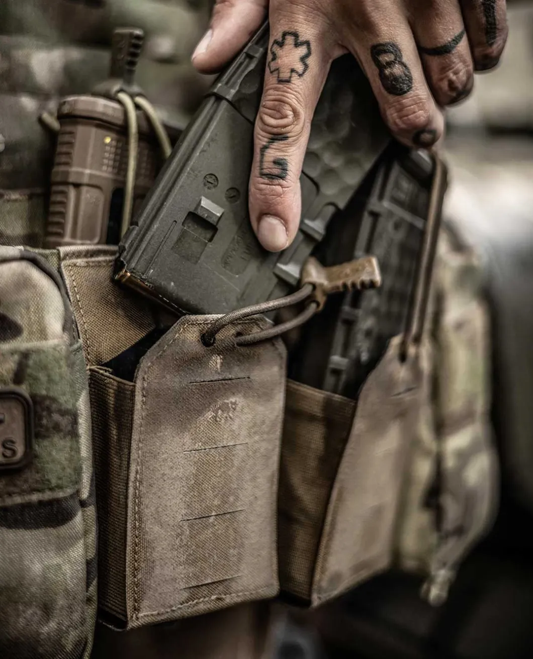 TT SGL Mag Pouch Clamp M4 Schwarz Black