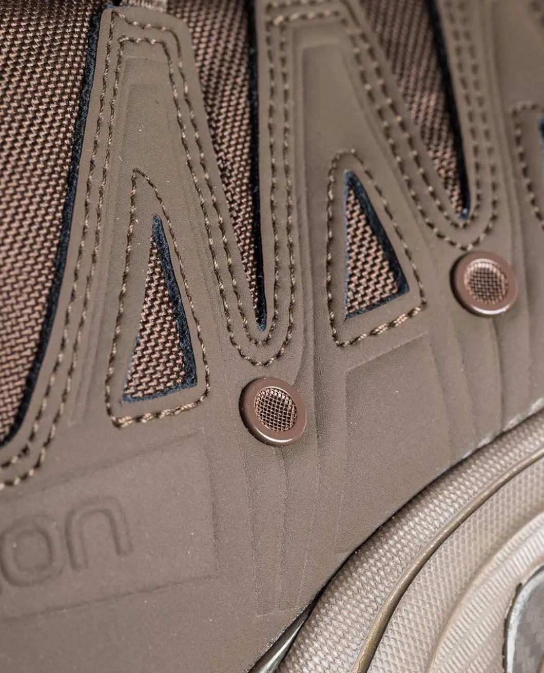 XA Forces Jungle Earth Brown Braun