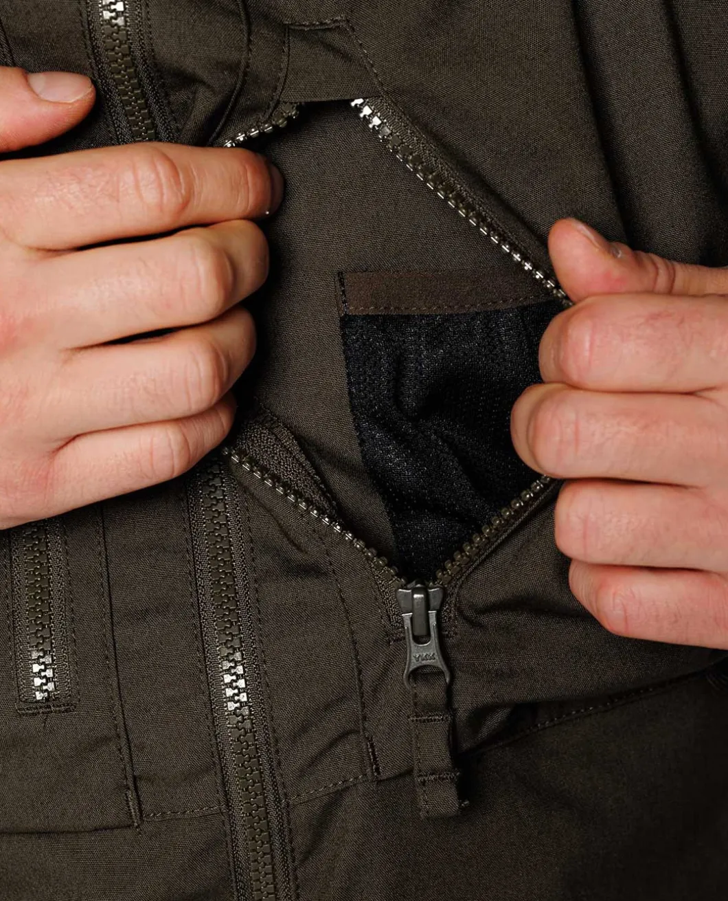 Yukon Winter Jacket Black Schwarz